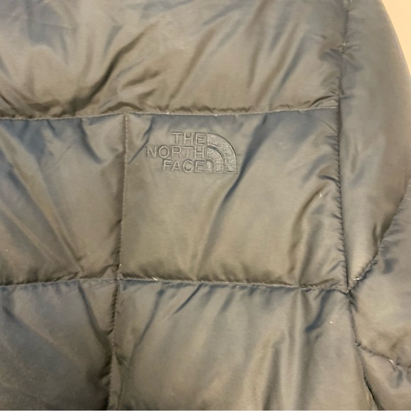 The North Face Quilted Goose Down Front Zipper Puffer Coat - Picture 7 of 13
